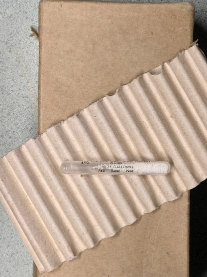 US Surplus Chlorination/Purification Kit Vietnam War