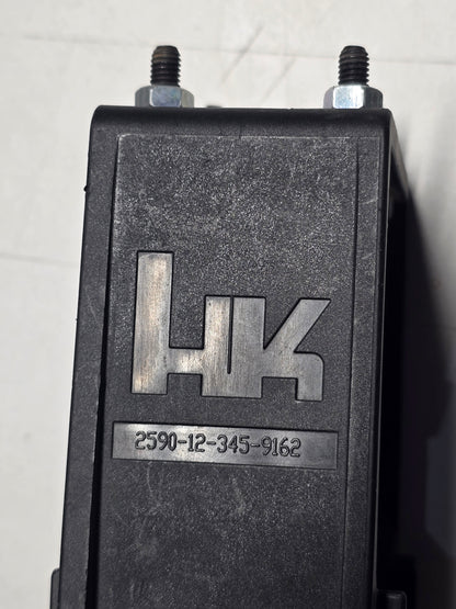 Heckler & Koch G36 Troop Carrier, Gewehrhalterungen (Rifle Holders). German Military Surplus