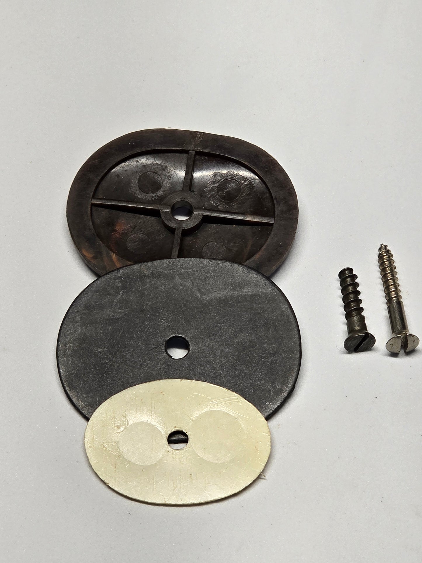 Rifle/Shotgun Grip cap w/ spacers and screws