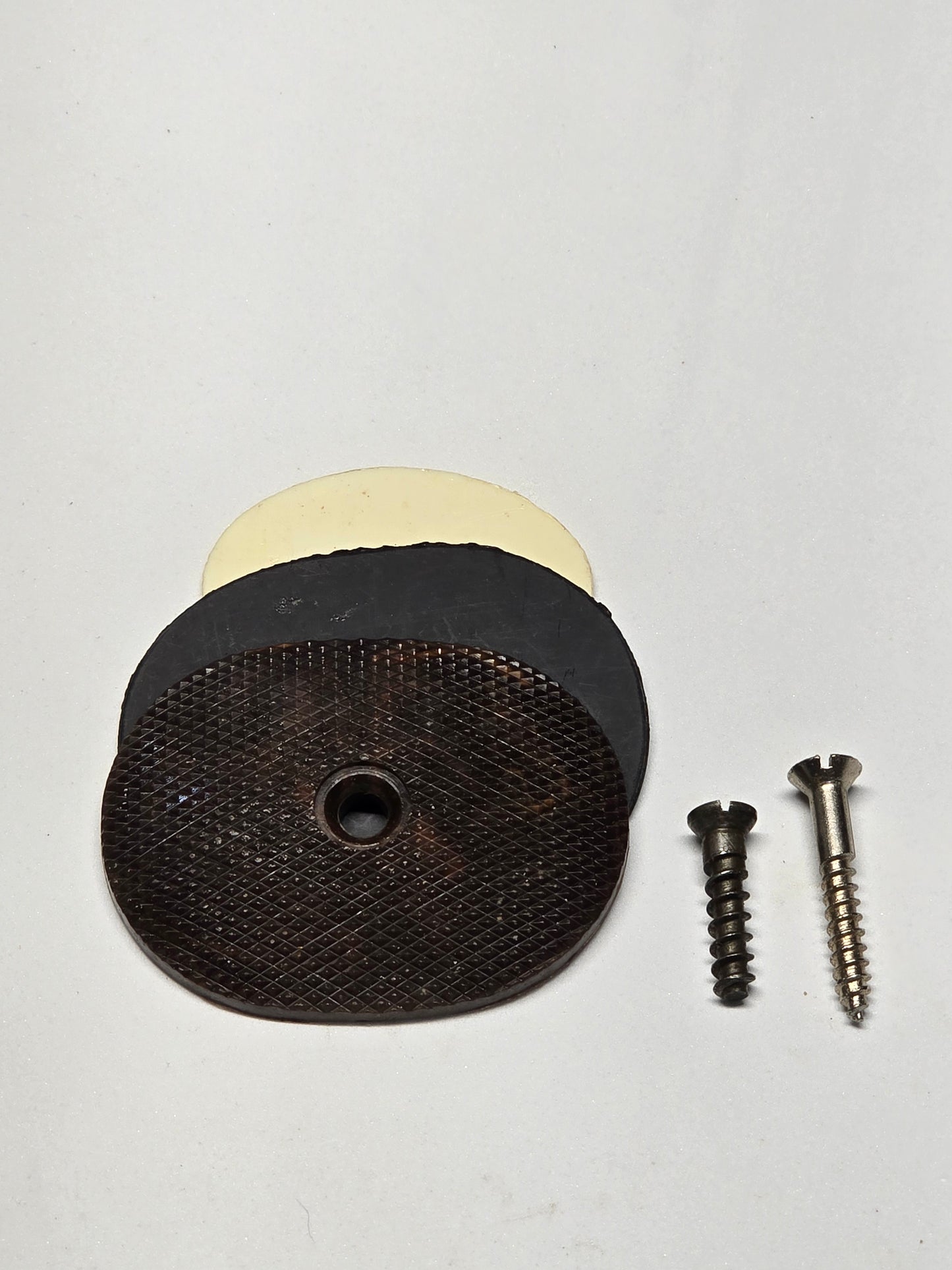 Rifle/Shotgun Grip cap w/ spacers and screws